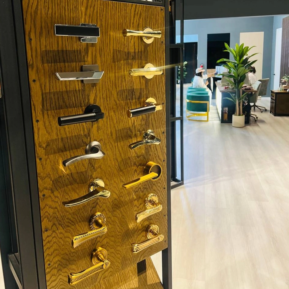 Showroom & Pick-Up, San Jose, California